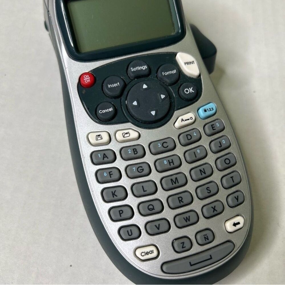 Dymo Letra tag Label Maker Untested - Picture 2 of 7